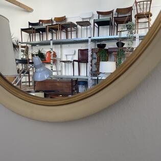 Ovaler Spiegel Elfenbeinfarben