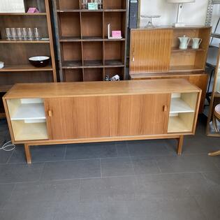 Helles Troeds Sideboard Teakholz