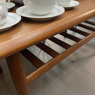 Couchtisch Teak mit Ablage