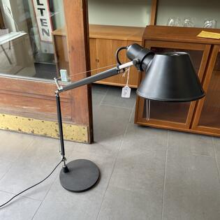 Artemide Tolomeo Midi Table schwarz