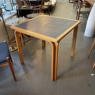 Quadratischer Tisch Dänemark