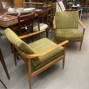 Easy Chair Knoll Antimott 