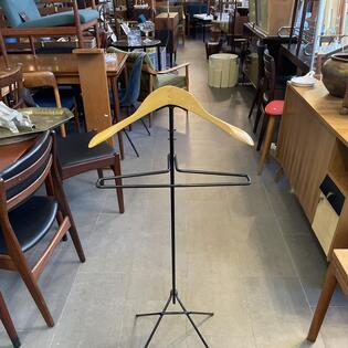 Stummer Diener schwarz