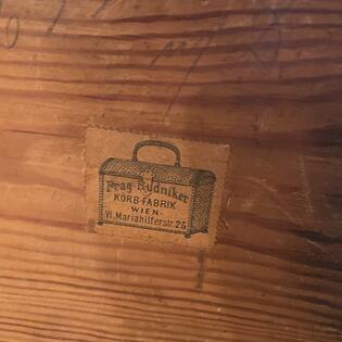 Prag Rudniker Deckelkorb