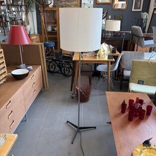 Stehlampe Staff Germany