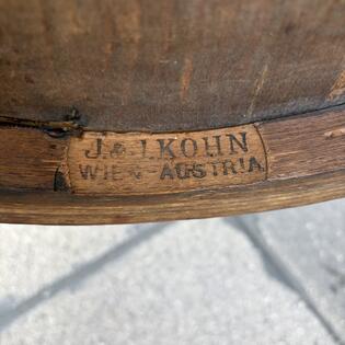 J&J Kohn St&uuml;hle