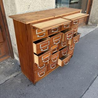 Apothekenschrank